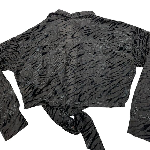12th Tribe Crop Blouse Womens Medium Black Zebra Print Long Sleeve Tie Front - Picture 12 of 13